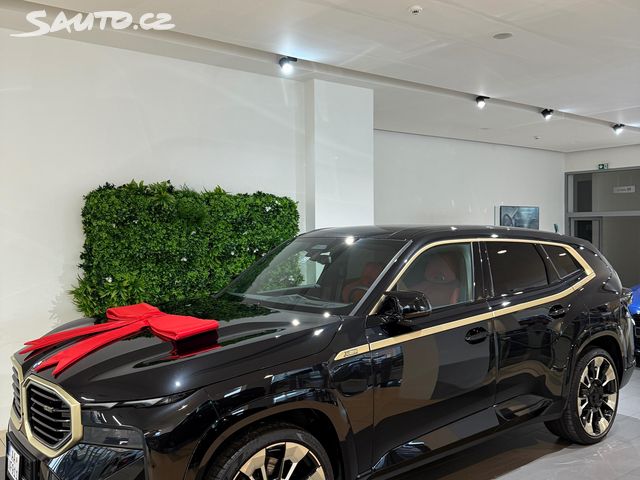 BMW XM